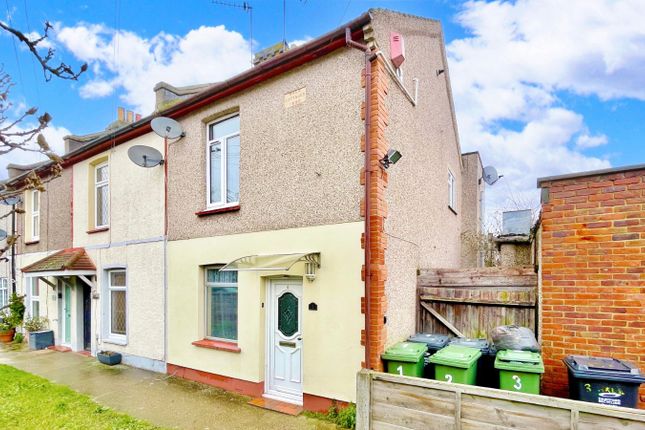 Thumbnail End terrace house for sale in Knockhall Road, Greenhithe, Kent