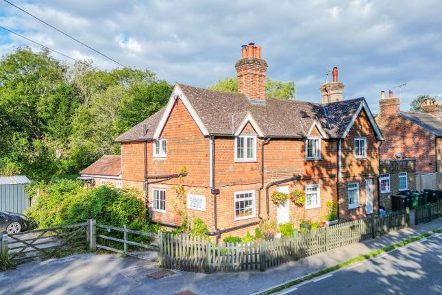 Thumbnail Detached house for sale in London Road, Hurst Green, Etchingham