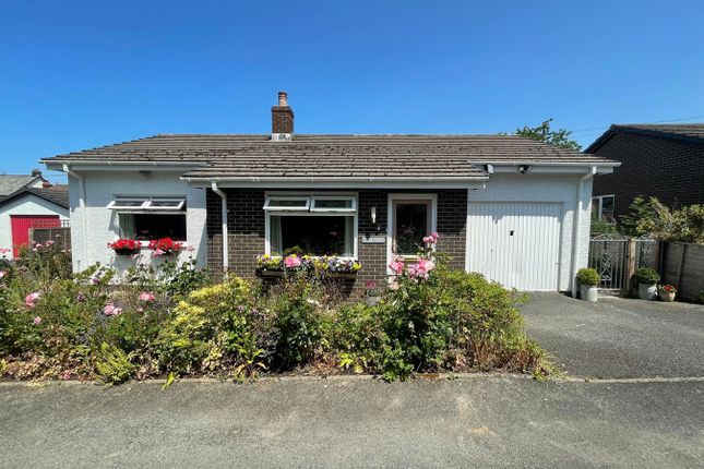 Thumbnail Bungalow for sale in Cross Inn, New Quay