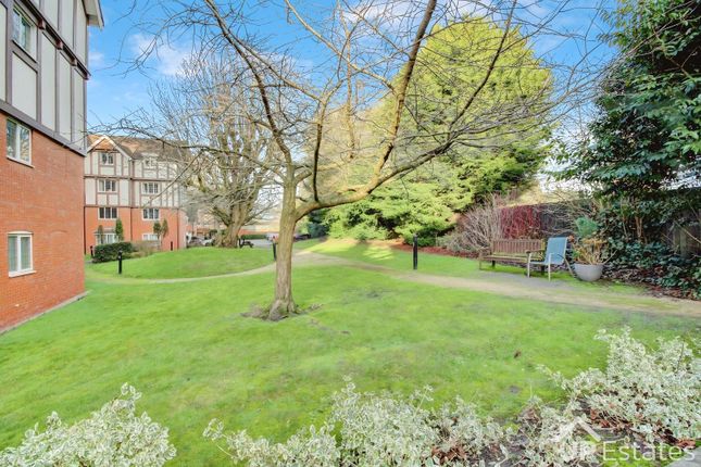 11 Aragon House, Tudor Court, Warwick Road, Coventry photo 2