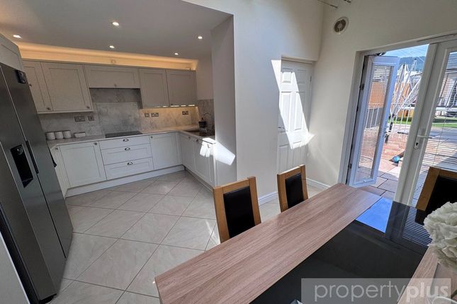 5, Cardiff Street, Rhondda Cynon Taff photo 2