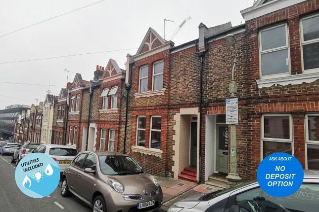 Terraced house to rent in White Street, Brighton