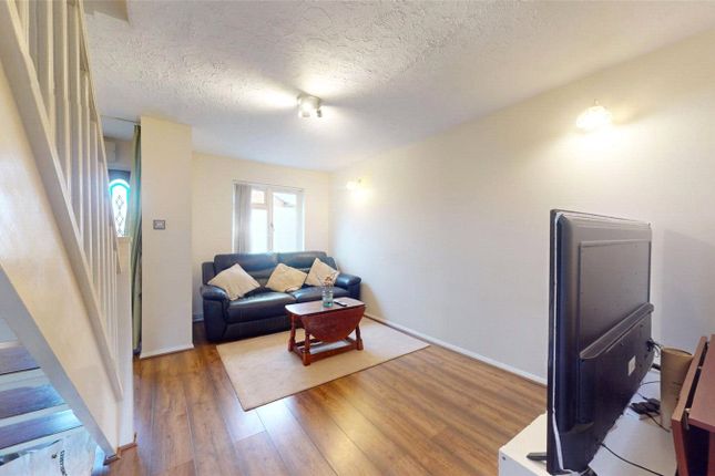 23, Goodhew Road, Croydon photo 3