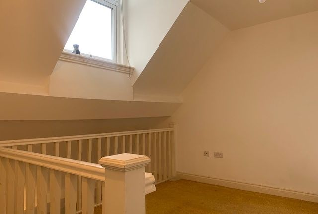 Apt 25, Liverpool photo 5