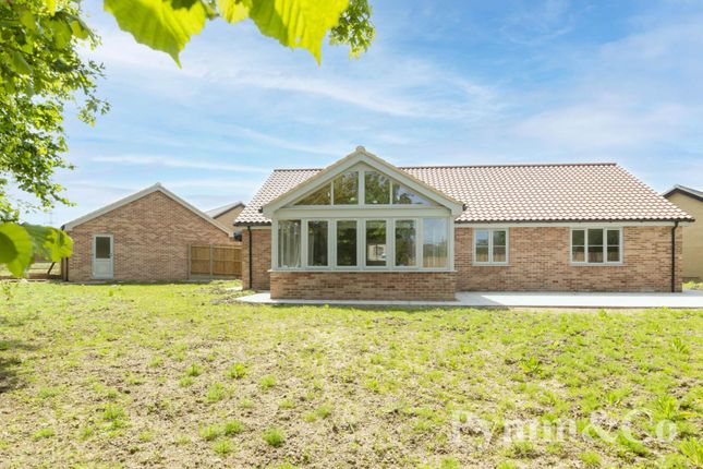 Detached bungalow for sale in Kingfisher Way, St. Edmunds Meadow, Caistor St Edmunds Norwich