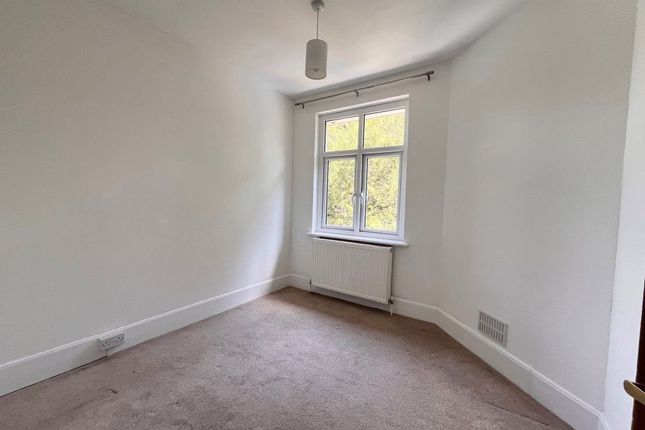 4, Tollgates House, Battle photo 5