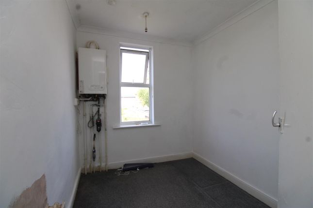 64, Belsize Avenue, Peterborough photo 5