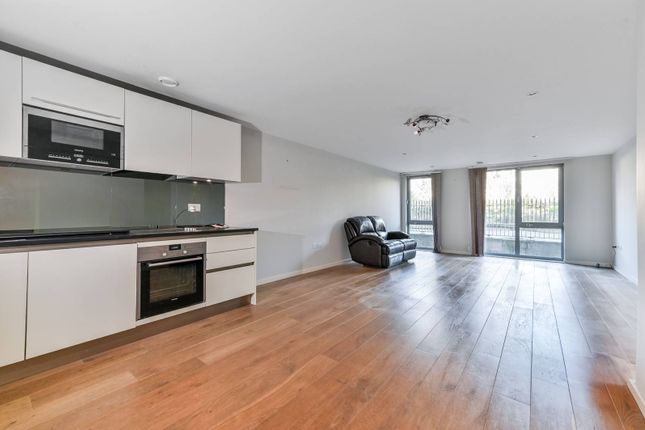 2-bed flat on Blackthorn Avenue, Islington, £675,000