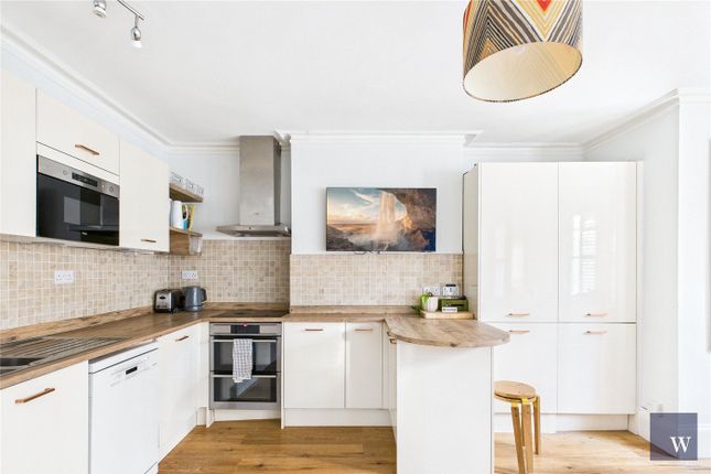 3C,, Probyn Road, London photo 3