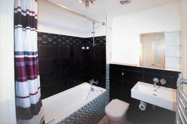 Flat 6 Ryalls Court, 430, Oakleigh Road North, London photo 4