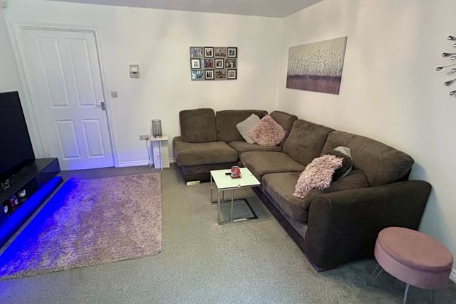 31 Furnace Hill Road, Clay Cross, Chesterfield photo 4