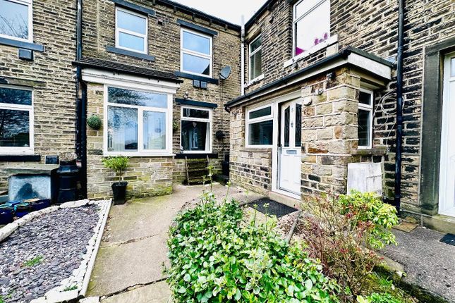 Thumbnail Terraced house for sale in St. Georges Square, Outlane, Huddersfield