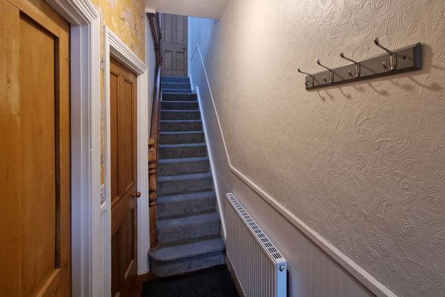 2, Oak Terrace, Carmarthen photo 2