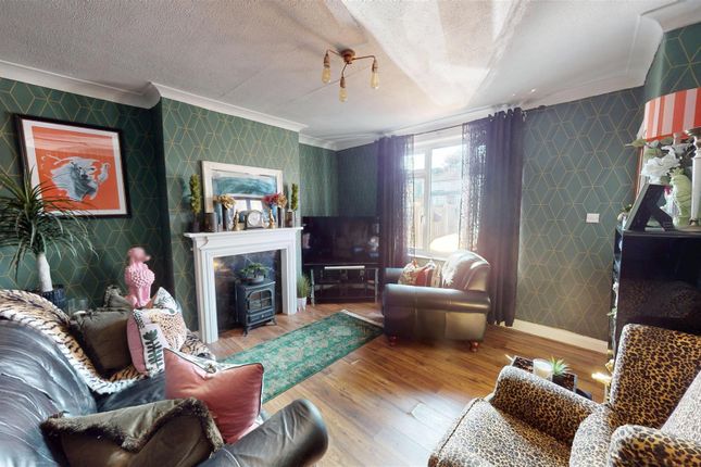 93, Mandale Road, Bradford photo 2