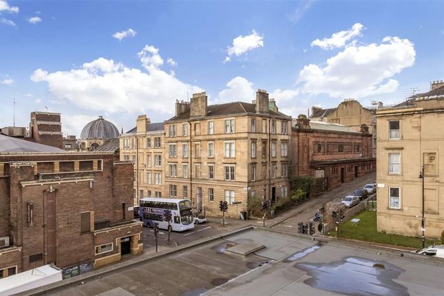 Flat to rent in Renfrew Street, Glasgow