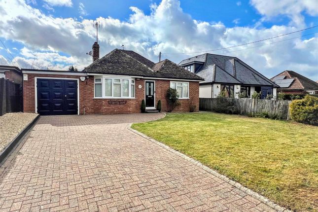 3-bed house on Newholme, Coopers Lane, Tadley, £625,000