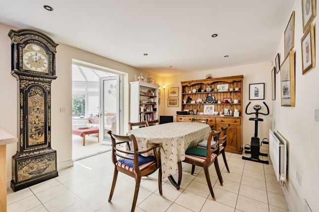 45, Downlands Way, Winchester photo 3
