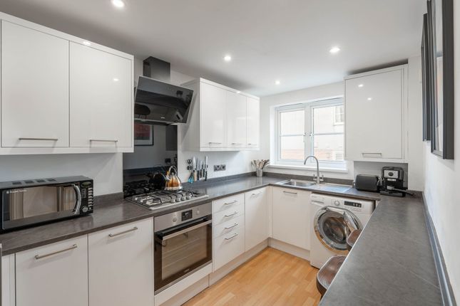 8 Pentre Wech, Conwy photo 3