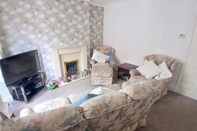 170, Arbury Road, Nuneaton photo 3