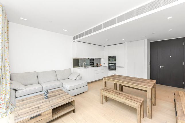 Flat for sale in 2 Bolander Grove, London