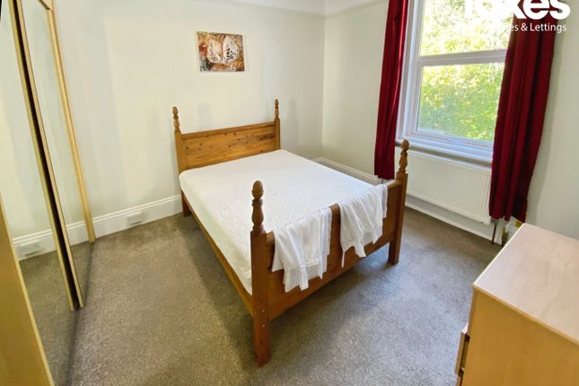 Flat 2, 7 Spencer Road, Dorset photo 4