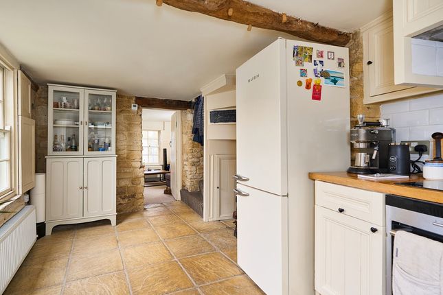 78, Whitehill, Bradford on Avon, BA15 photo 4