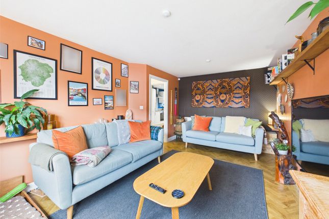 14, Coombe Lane, Okehampton photo 3