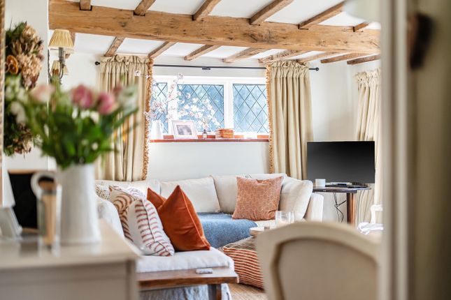 Rock Cottage,, Haslemere Road, Godalming photo 4