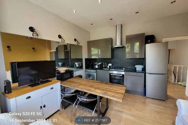 Architect Designed Living Room With Mirror Wall