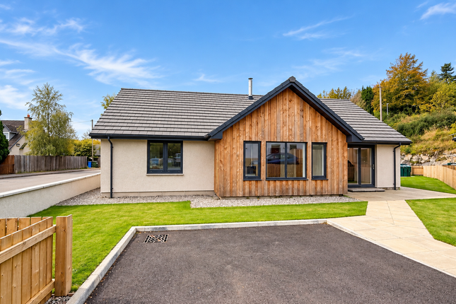 Cannich photo 2