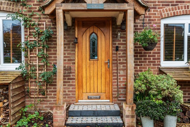 43 High Street, Edenbridge photo 3