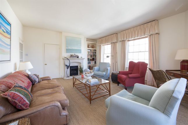 The Corner Flat, The Square, Yarmouth photo 4