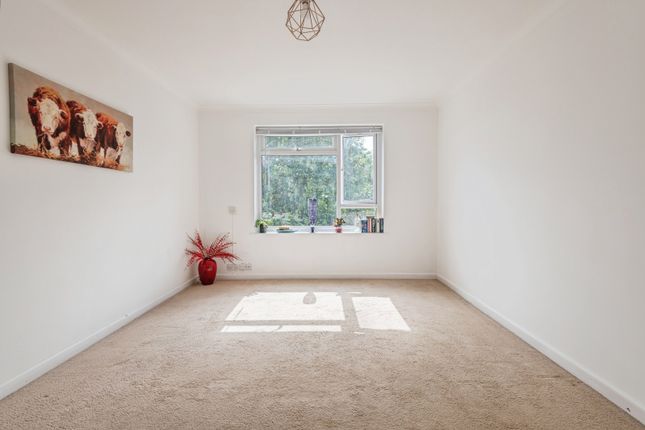 Flat 6, 36, Montpelier, Somerset photo 4