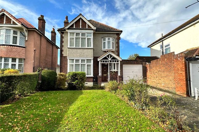 Thumbnail Detached house for sale in Ridgeway Drive, Bromley