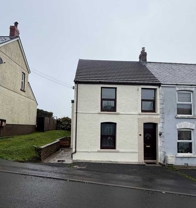 3-bed semi-detached on 84, Heol Y Banc, BANCFFOSFELEN, Llanelli, £170,000