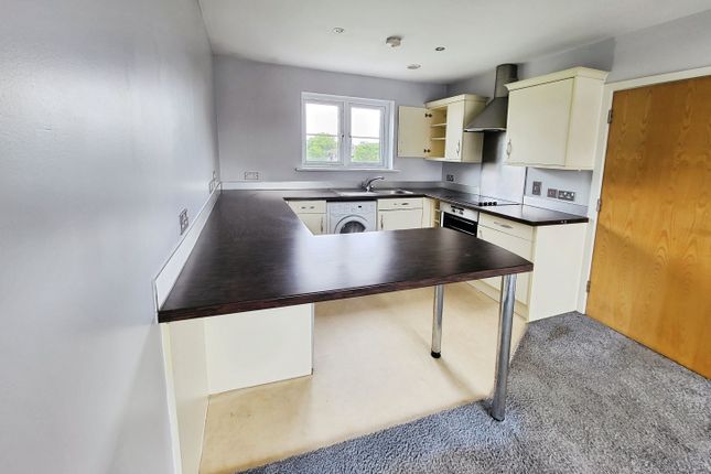43, Heol Staughton, Heol Staughton photo 5