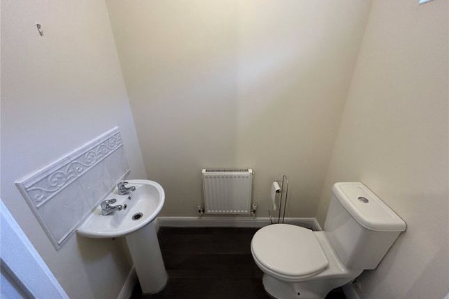 25, Redvers Way, Devon photo 4