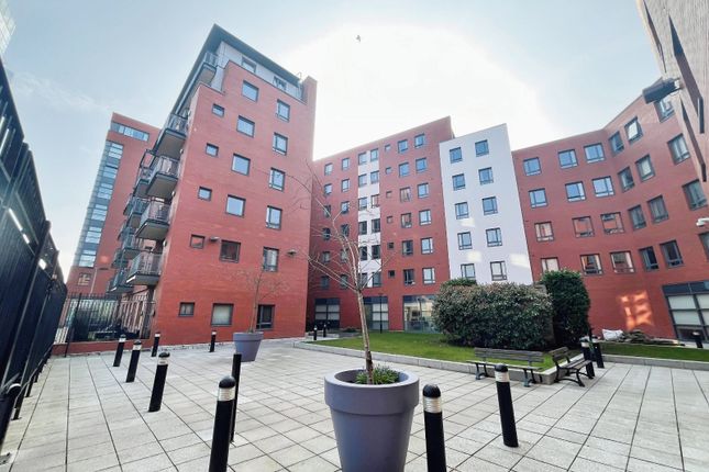 2-bed flat on Apartment 266, 5, Blantyre Street, Greater Manchester, £135,000