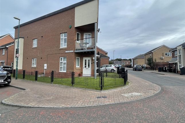 Thumbnail Flat to rent in Cherry Tree Walk, Cleadon Vale, South Shields