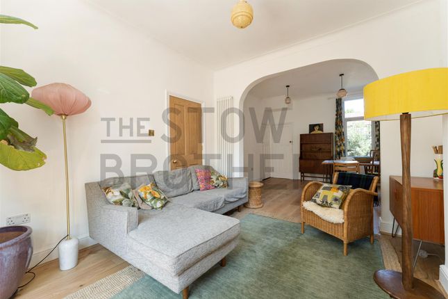 39, Mafeking Avenue, London photo 4