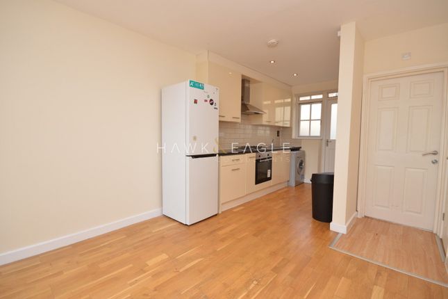 Thumbnail Property to rent in Steels Lane, London, Greater London.