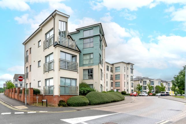 Flat for sale in Long Down Avenue, Cheswick Village, Bristol