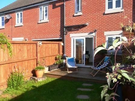 24, Manrico Drive, LINCOLN photo 4