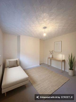 43 Castle Street, Abertillery photo 2