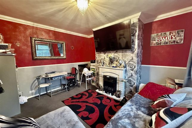 17, York Road, Chester Le Street photo 2
