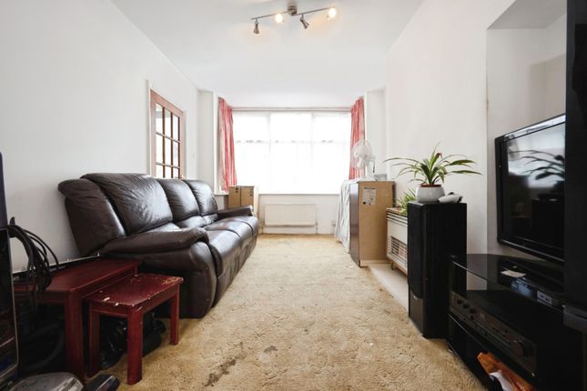 68, Oak Road, Bedfordshire photo 4
