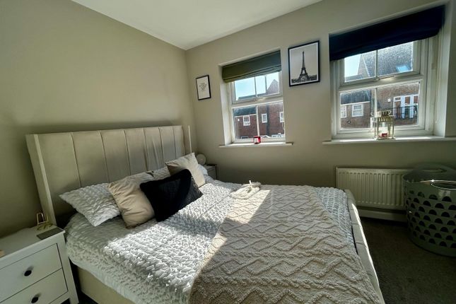 7, Elthorne Park, Hull photo 5