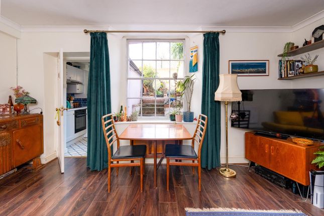 Basement Flat, 13, Hampton Park, Bristol photo 3