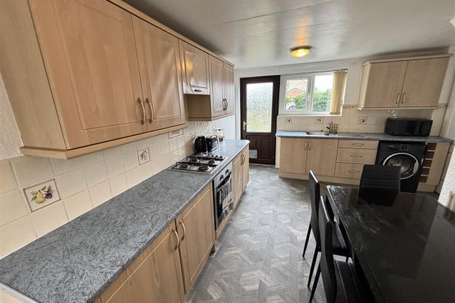 28, Hartley Road, Newton Aycliffe photo 4