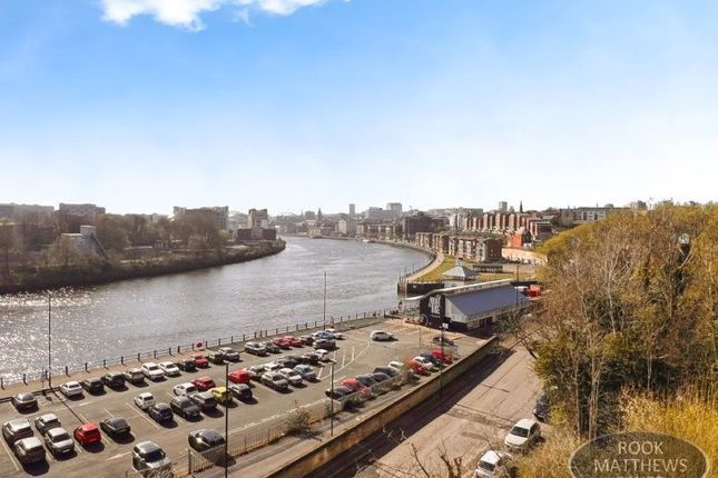 2-bed flat on 21 Ouseburn Wharf, St. Lawrence Road, Newcastle Upon Tyne, £100,000